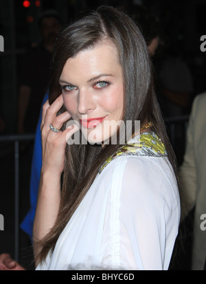 MILLA JOVOVICH A PERFECT GETAWAY WORLD PREMIERE HOLLYWOOD LOS ANGELES CA USA 05 August 2009 Stock Photo