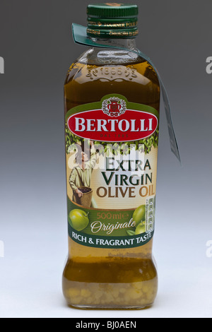 500ml bottle of Bertolli extra virgin olive oil Stock Photo