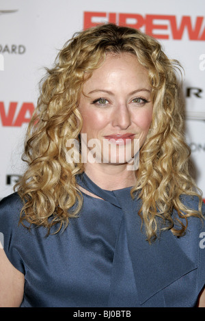 VIRGINIA MADSEN FIREWALL WORLD PREMIERE CHINESE THEATRE HOLLYWOOD LOS ANGELES USA 02 February 2006 Stock Photo