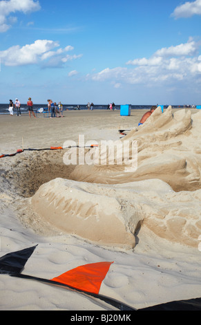 Latvia, Eastern Europe, Baltic States, Riga, Jurmala, Dragon Sand Sculpture On Majori Beach Stock Photo