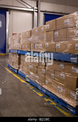 Chep pallet freight Stock Photo - Alamy