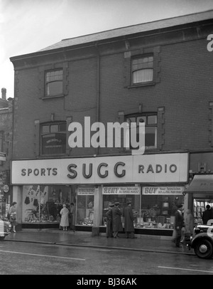 Sugg Sports and Radio, High Street, Scunthorpe, Lincolnshire, 1960. Artist: Michael Walters Stock Photo