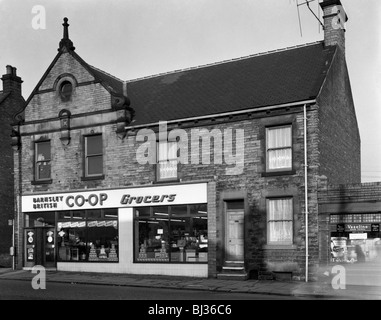 Barnsley Co-op, Stairfoot branch exterior, South Yorkshire, 1961. Artist: Michael Walters Stock Photo