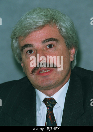 LARRY WHITTY LABOUR PARTY GENERAL SECRETARY 08 June 1991 Stock Photo