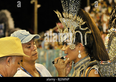 Dancer getting her make-up done, Uniao da Ilha samba school at the Carnaval in Rio de Janeiro 2010, Brazil, South America Stock Photo