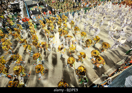 Samba school Mocidade Independente de Padre Miguel, Carnaval 2010 Sambodromo, Rio de Janeiro, Brazil, South America Stock Photo