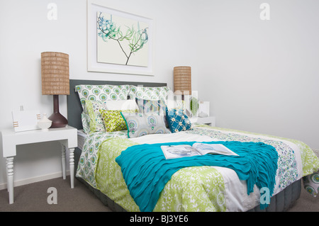 guest bedroom in modern townhouse Stock Photo