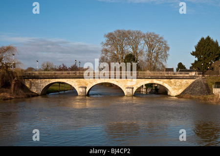 Arched stone road bridge over river Claise - Preuilly-sur-Claise, France. Stock Photo