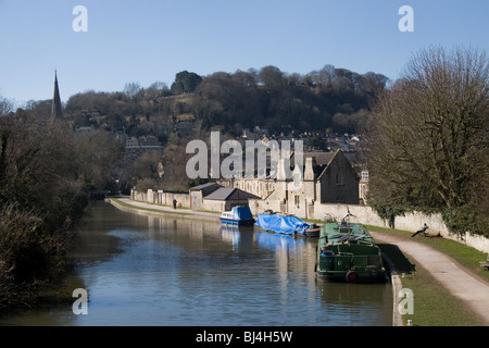 A stretch of the Kennet and Avon Canal, at Widcombe, Bath, Somerset,UK Stock Photo