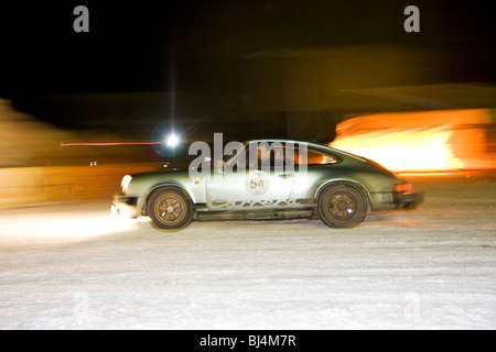 Porsche 911 Carrera 3.0, built in 1977, night race, Winter Raid 2010 classic car rally, Switzerland Stock Photo