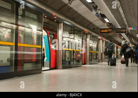 London Undergound, Jubilee line, Waterloo station Stock Photo