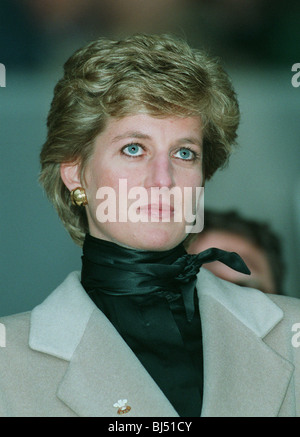 PRINCESS DIANA PRINCESS OF WALES 09 February 1995 Stock Photo - Alamy