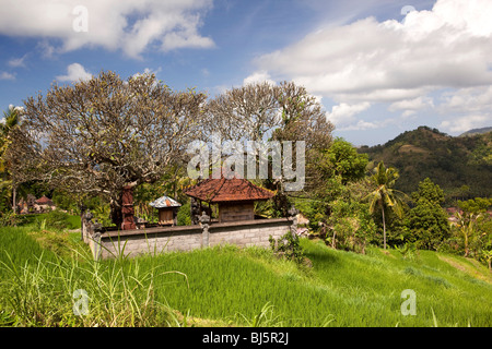 Indonesia, Bali, Putung, small Hindu temple high above Balinese southern coast Stock Photo