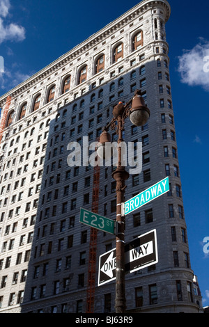 Flatiron Building, considered to be one fo the first skyscrapers ever built, New York, USA Stock Photo