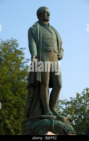 Statue of Robert Peel, Market Place, Bury, Greater Manchester, England, UK Stock Photo