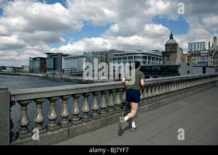 the glasgow financial district seen from a bridge over the river clyde Stock Photo