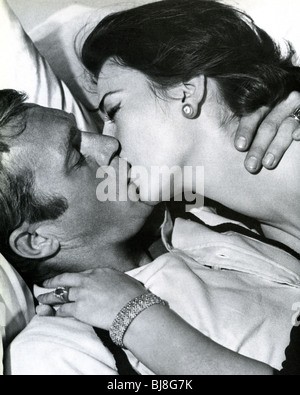 LOVE WITH THE PROPER STRANGER  - 1964 Paramount film with Steve McQueen and Natalie Wood Stock Photo