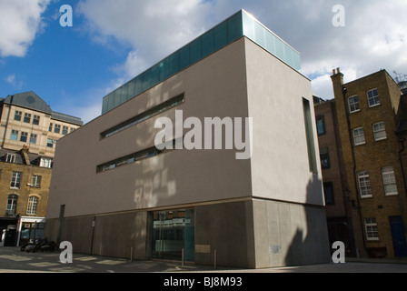 White Cube art gallery, Masons Yard London UK 2014 2010s HOMER SYKES Stock Photo