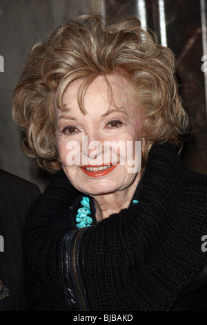 CORA SUE COLLINS CATS OPENING NIGHT PANTAGES THEATRE HOLLYWOOD LOS ANGELES CALIFORNIA USA 09 March 2010 Stock Photo
