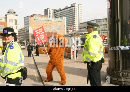 Greenpeace protest outside Nestle HQ Stock Photo