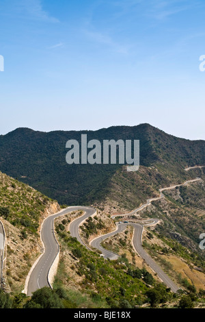 The road from Asmara to Massawa, Eritrea Stock Photo