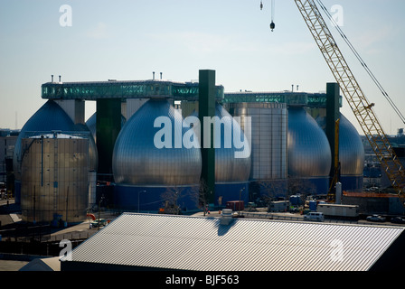 An overview of the Newtown Creek Sewage Treatment Plant in Brooklyn in New York Stock Photo