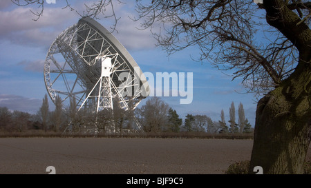 The Lovell Telescope at Jodrell bank Macclesfield UK Stock Photo