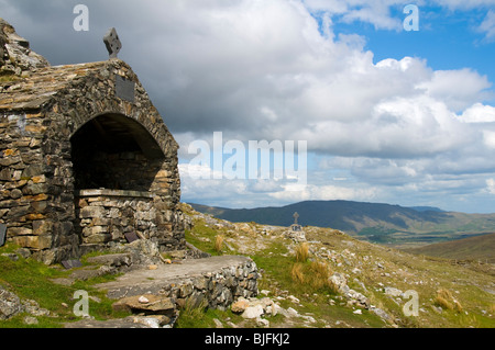 The Altar and one of the Stations of the Cross, Maumeen Pass, Maumturk Mountains, Connemara, County Galway, Ireland Stock Photo