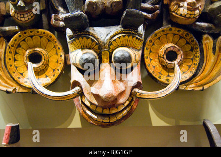 A mask at the Pitt Rivers Museum, Oxford, UK Stock Photo - Alamy