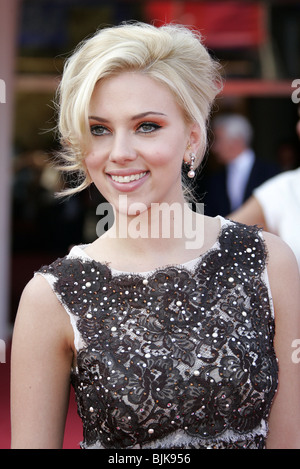 SCARLETT JOHANSSON A LOVE SONG FOR BOBBY LONG PR LIDO VENICE ITALY 02 September 2004 Stock Photo