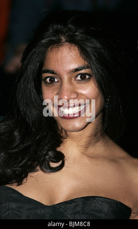 ST TRINIAN'S (2007) AMARA KARAN TAMSIN EGERTON ANTONIA BERNATH OLIVER ...