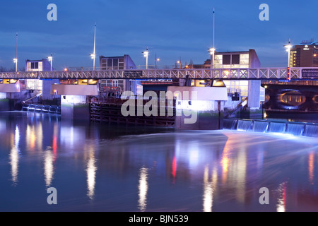 The modern weir on the River Lagan at the heart of the city of Belfast, Northern Ireland Stock Photo