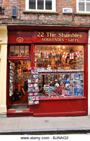 The Shambles souvenir and gift shop, the Shambles, Old town, York Stock ...