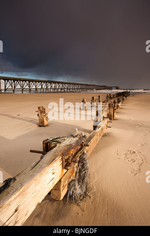 Steetley Magnasite Works Pipe Bridge at Hartlepool, Cleveland, England Stock Photo