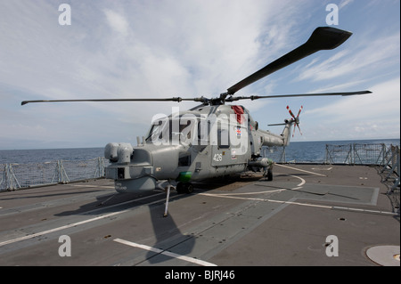 Royal Navy Mk 8 Lynx helicopter on flight deck of Type 23 frigate Stock Photo