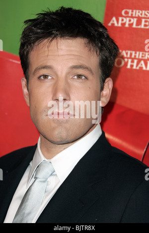 BEN AFFLECK SURVIVING CHRISTMAS L.A. PREM GRUMAN'S CHINESE THEATRE HOLLYWOOD LOS ANGELES USA 14 October 2004 Stock Photo