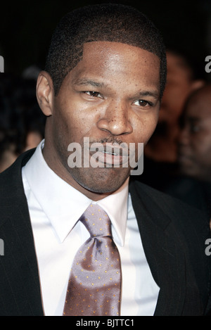 JAMIE FOXX RAY WORLD PREMIERE CINERAMA DOME HOLLYWOOD LOS ANGELES USA ...