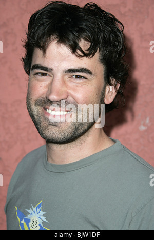 RON LIVINGSTON JOHN KERRY GALA MUSIC BOX THEATRE HOLLYWOOD LOS ANGELES USA 06 July 2004 Stock Photo