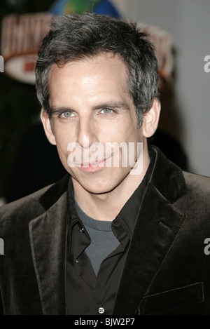 BEN STILLER MEET THE FOCKERS WORLD FILM P CITYWALK UNIVERSAL STUDIOS LOS ANGELES USA 16 December 2004 Stock Photo