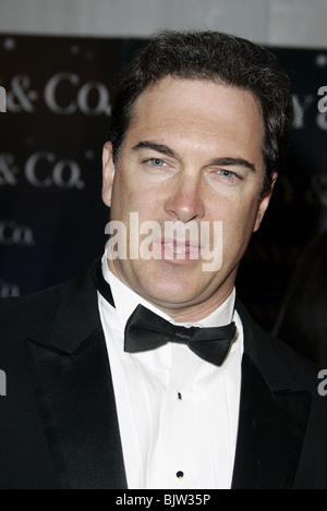 PATRICK WARBURTON 16TH PALM SPRINGS INTERNATIONA CONVENTION CENTRE PALM SPRINGS USA 09 January 2005 Stock Photo