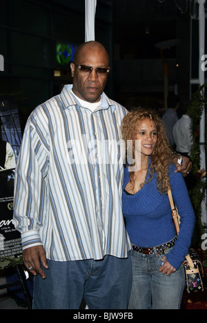 TOM TINY LISTER JR & FELICIA MODIGLIANI FILM PREMIERE ARCLIGHT CINEMA HOLLYWOOD LOS ANGELES USA 05 May 2005 Stock Photo