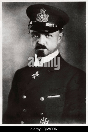 Captain Peter Strasser, German airship fleet commander, World War I, 1916-1918 (1933). Artist: Unknown Stock Photo