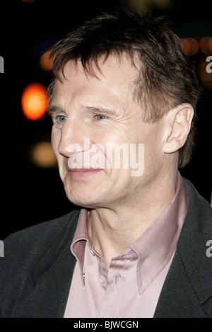 LIAM NEESON KINSEY FILM PREMIERE WESTWOOD LOS ANGELES USA 08 November 2004 Stock Photo