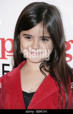 VICTORIA LUNA SPANGLISH FILM PREMIERE WESTWOOD LOS ANGELES USA 09 December 2004 Stock Photo