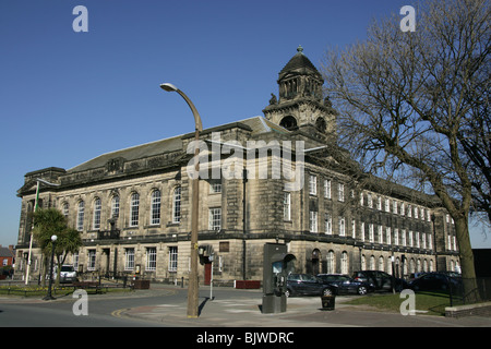 Wallasey Town Hall, Wirral Merseyside. River Mersey waterfront ...