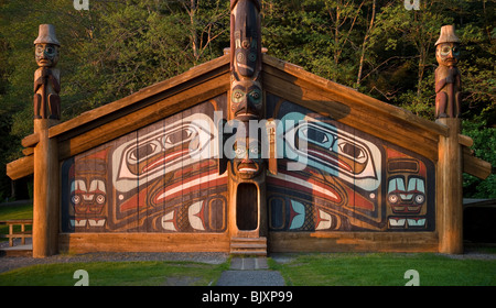 Clan House and totem poles at Totem Bight State Historical Park, Ketchikan, Alaska. Stock Photo