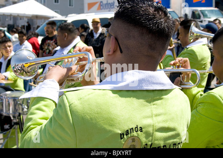 Entertaining Trumpet players from the banda La Verdadera. Cinco de Mayo Fiesta St Paul Minnesota USA Stock Photo