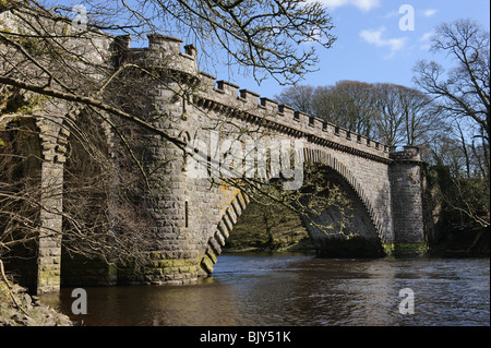 Tongland Bridge built by Thomas Telford across the River Dee, Kirkcudbright, Dumfries and Galloway, Scotland, UK Stock Photo