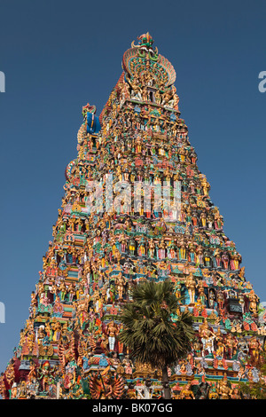 India, Tamil Nadu, Madurai, Sri Meenakshi Temple, newly restored west gopuram Stock Photo