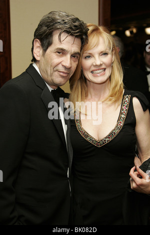 MARG HELGENBERGER & ALAN ROSENBERG 58TH DIRECTORS GUILD OF AMERICA AWARDS CENTURY CITY LOS ANGELES USA 28 January 2006 Stock Photo